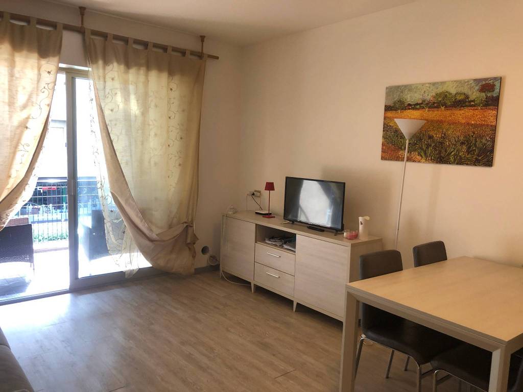 appartamento in affitto a Como in zona Borghi