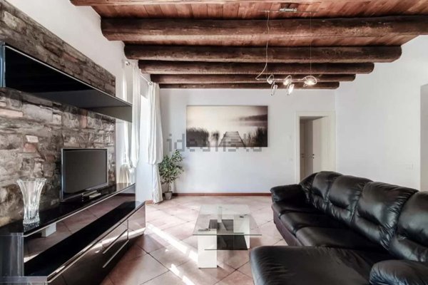 appartamento in affitto a Como