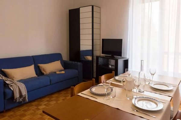 appartamento in affitto a Como in zona Villa Olmo