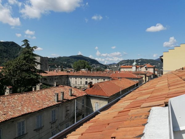 appartamento in affitto a Como in zona Como Centro