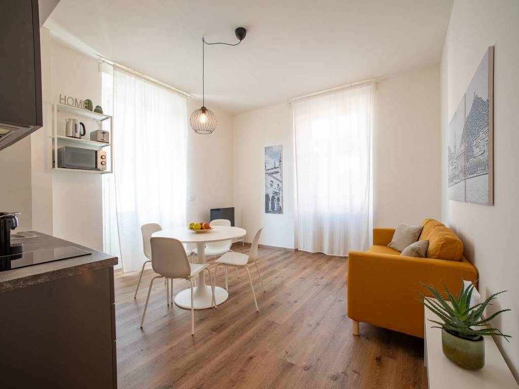 appartamento in affitto a Como in zona Borghi