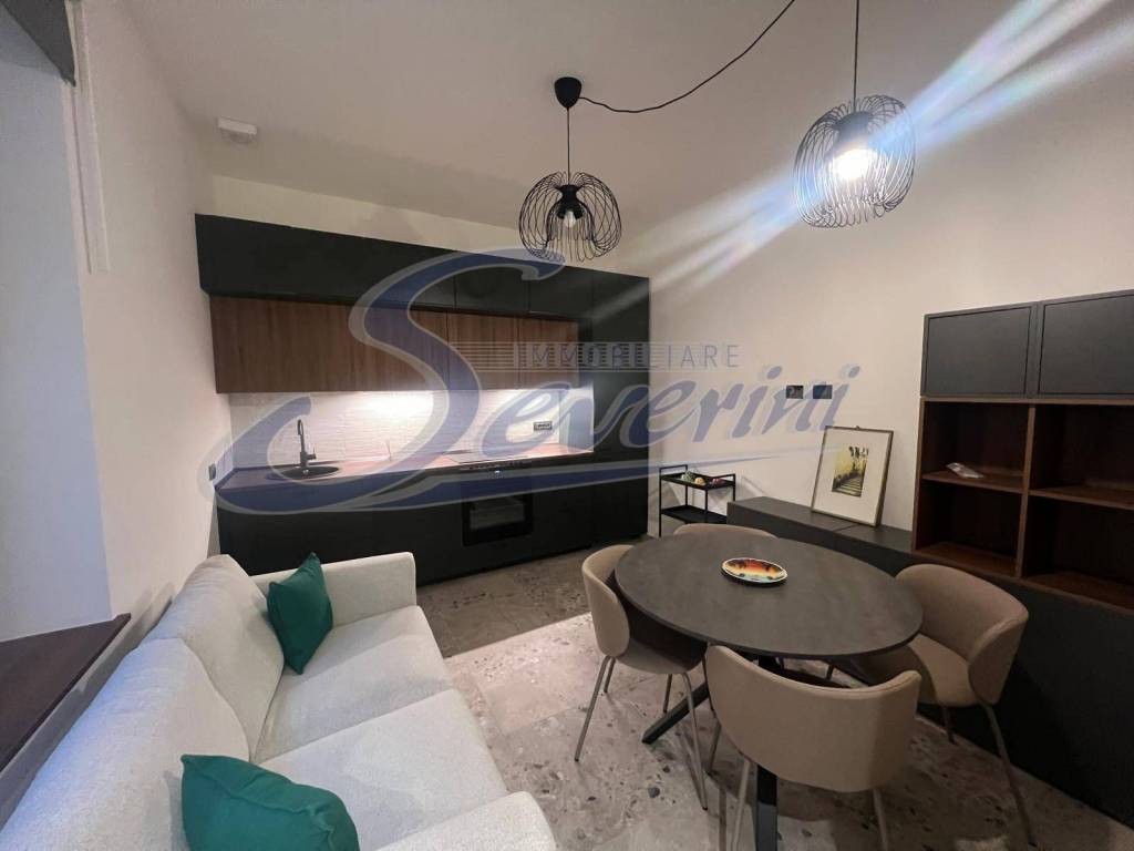 appartamento in affitto a Como in zona Como Centro