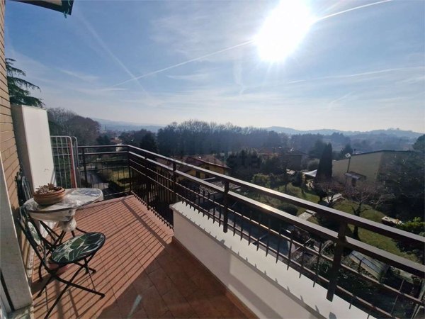 appartamento in affitto a Como in zona Breccia