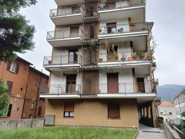 appartamento in affitto a Como in zona Caserme