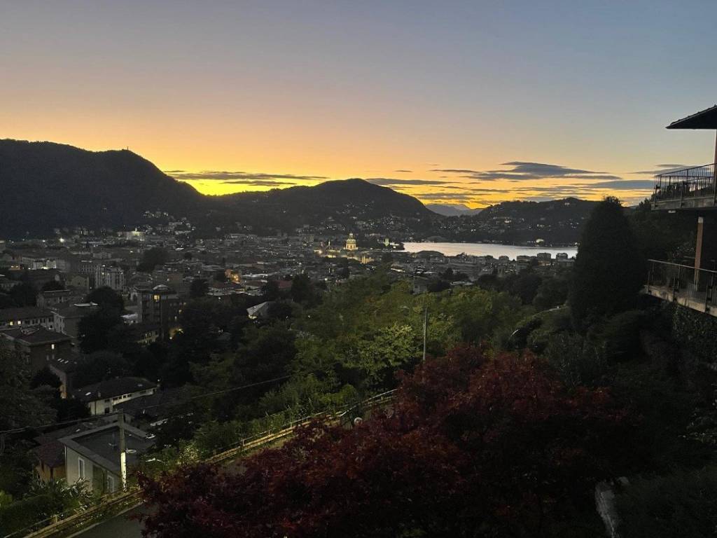 appartamento in affitto a Como in zona Camnago Volta