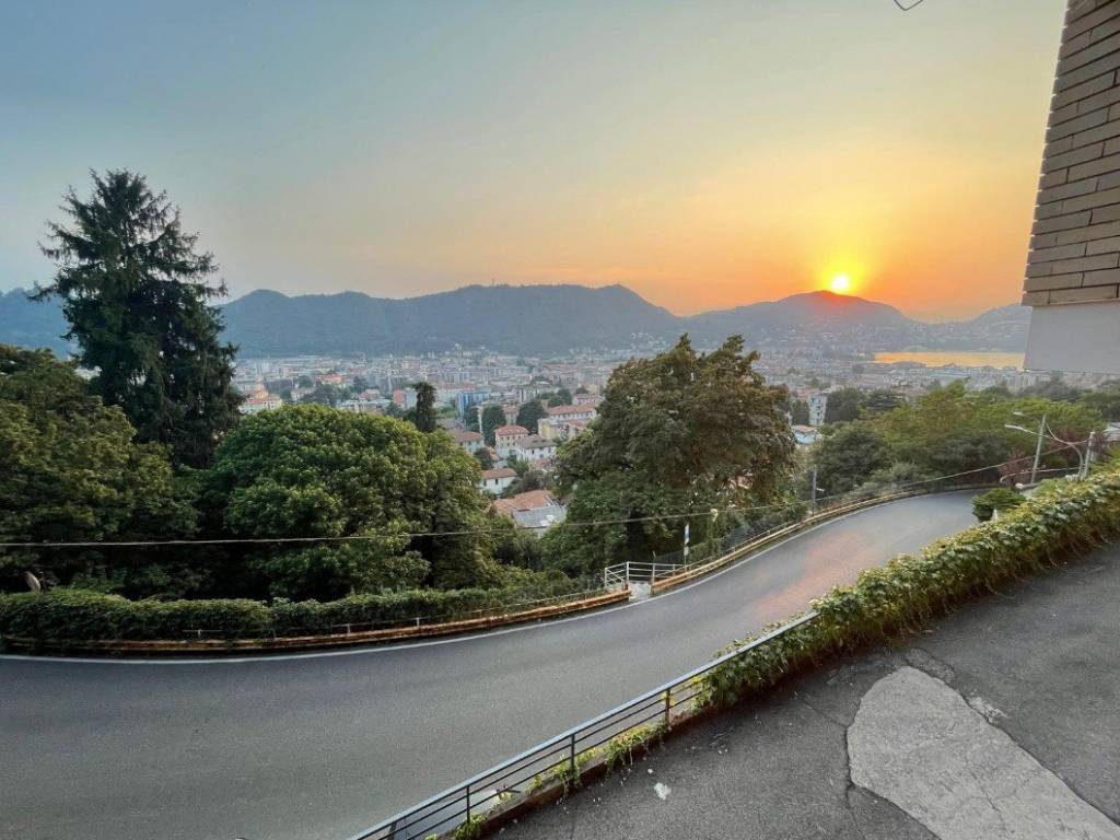 appartamento in affitto a Como in zona Garzola