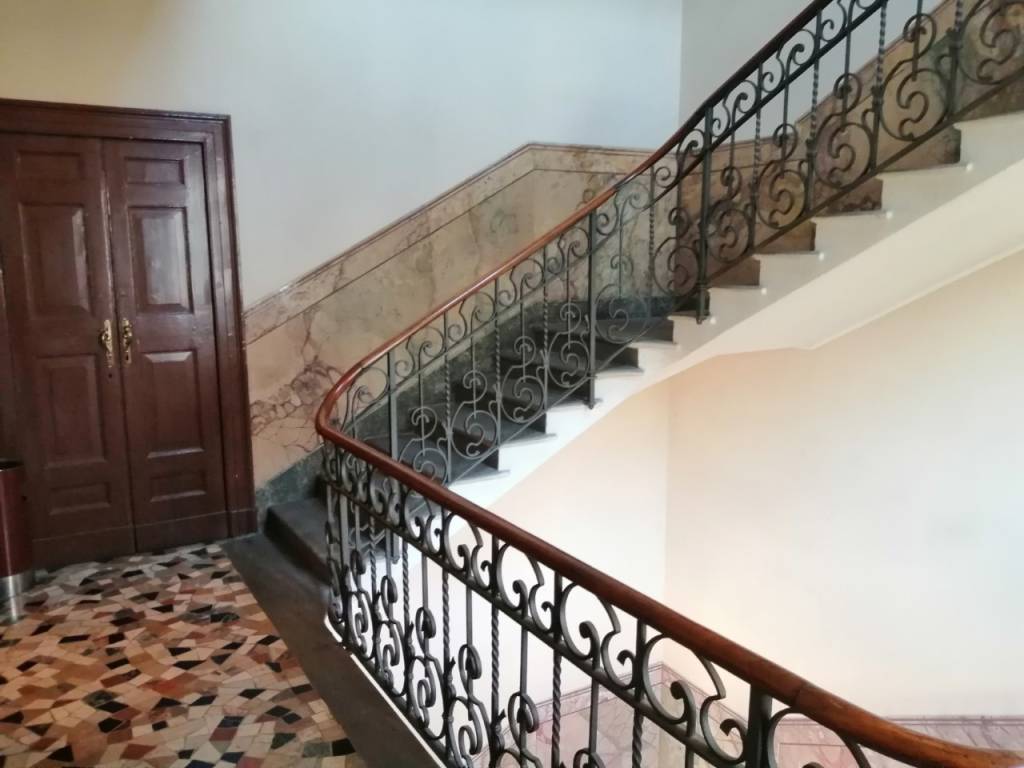 appartamento in affitto a Como in zona Piazza Volta