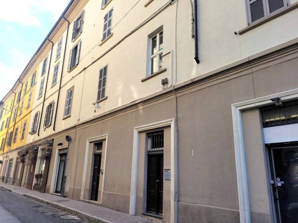 appartamento in affitto a Como in zona Borghi