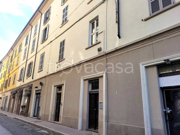 appartamento in affitto a Como in zona Borghi