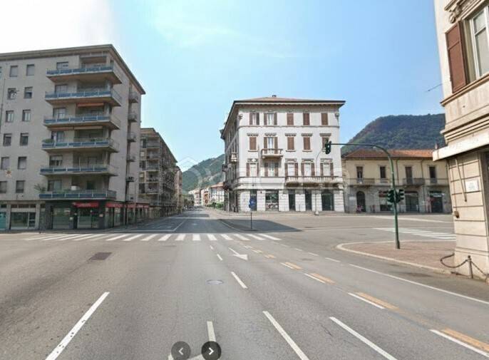 negozio in affitto a Como in zona Borghi