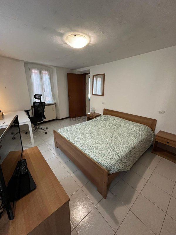 appartamento in affitto a Como in zona Borghi