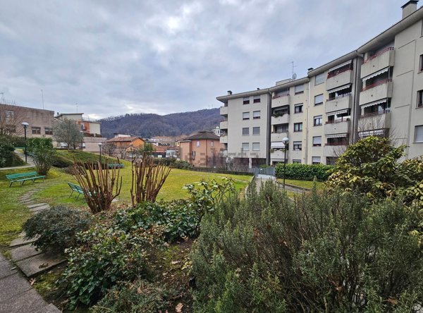 appartamento in affitto a Como in zona Monte Olimpino