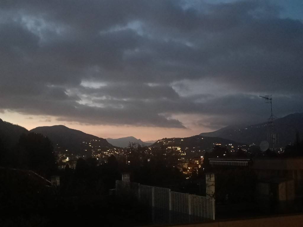 appartamento in affitto a Como in zona Lora