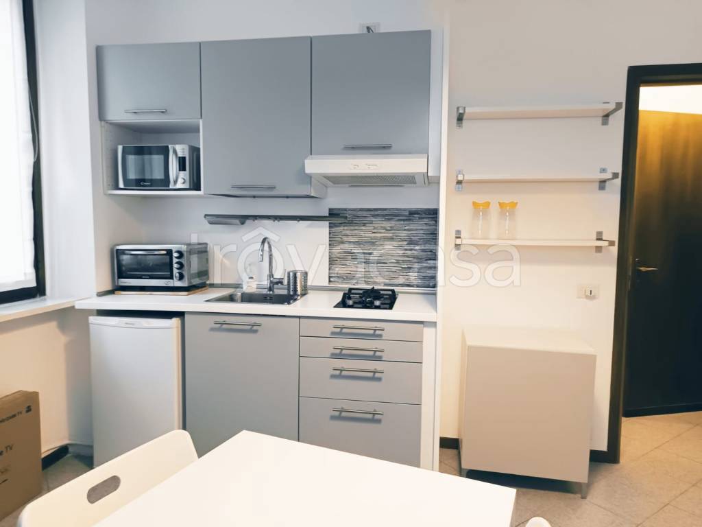 appartamento in affitto a Como in zona Valduce