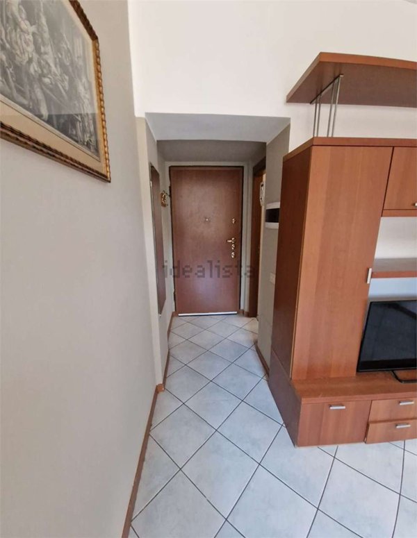 appartamento in affitto a Como in zona Tavernola