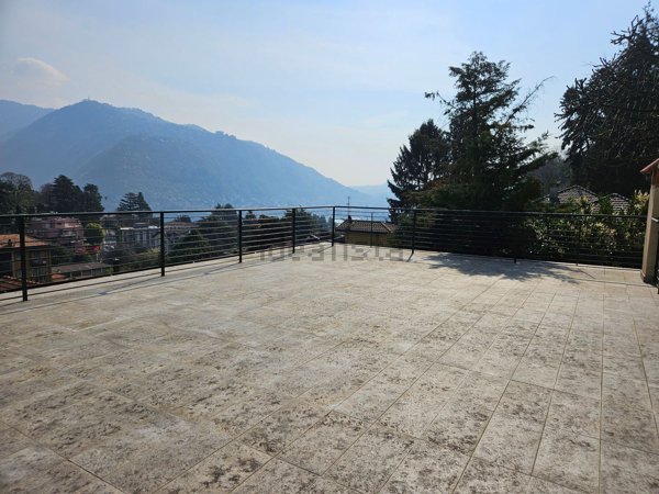 appartamento in affitto a Como in zona Monte Olimpino