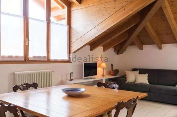 appartamento in affitto a Como in zona Borghi