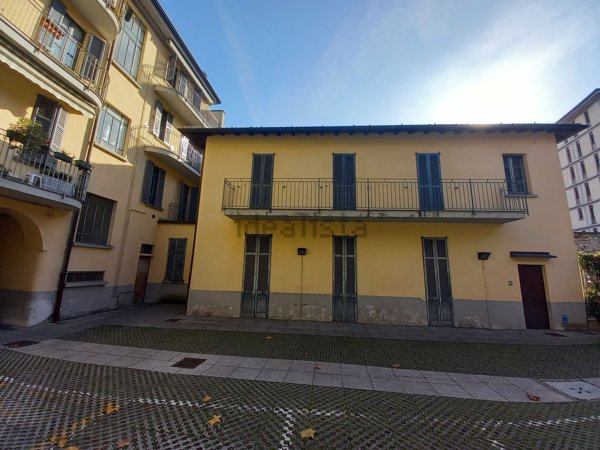 appartamento in affitto a Como