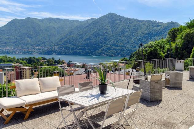 appartamento in affitto a Como in zona Tavernola