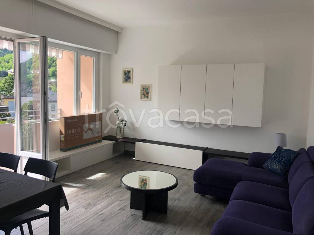 appartamento in affitto a Como in zona Villa Olmo