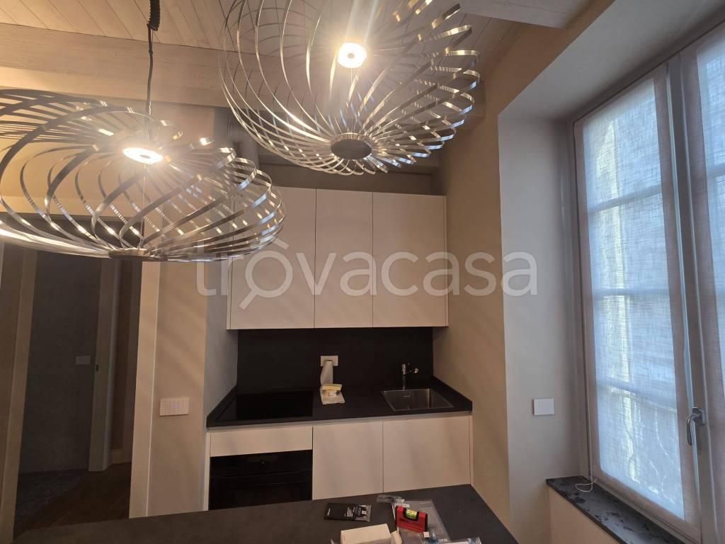 appartamento in affitto a Como in zona Como Centro