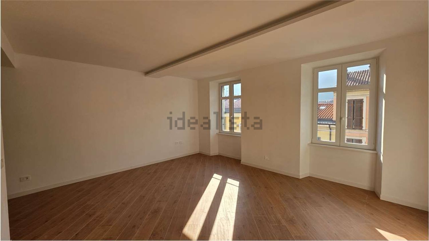 appartamento in affitto a Como in zona Como Centro