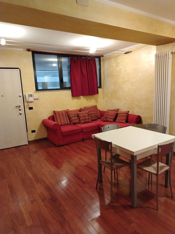 appartamento in affitto a Como in zona Villa Olmo