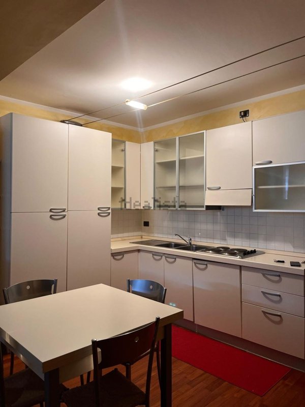 appartamento in affitto a Como in zona Villa Olmo