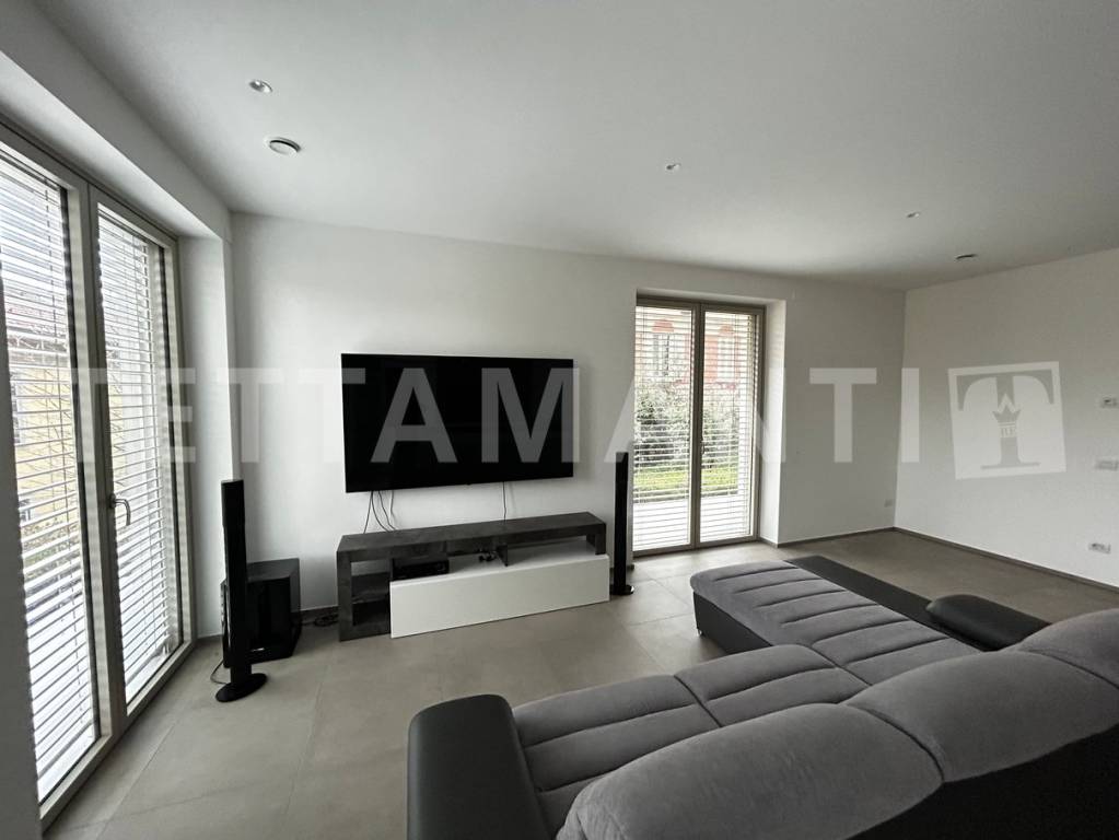 appartamento in affitto a Como in zona Borghi