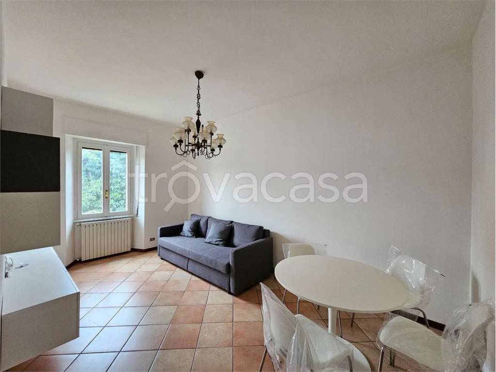 appartamento in affitto a Como in zona Lora