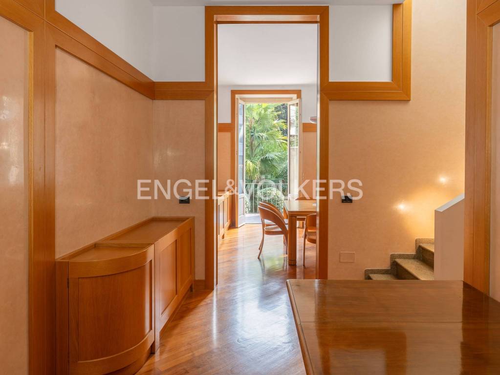 casa indipendente in affitto a Como in zona Valduce