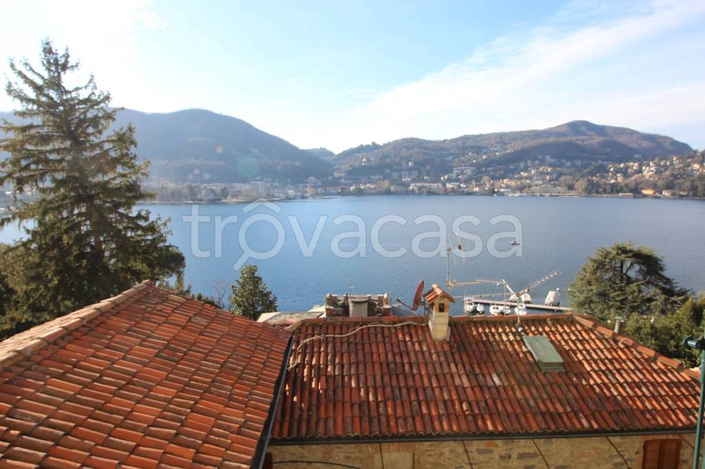 appartamento in affitto a Como in zona Como Centro