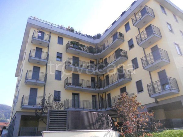 appartamento in affitto a Como in zona Borghi