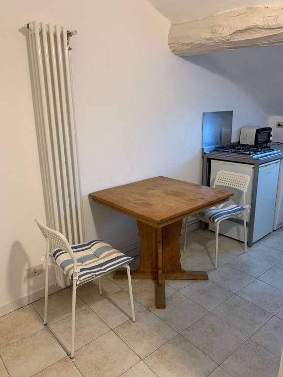 appartamento in affitto a Como in zona Valduce