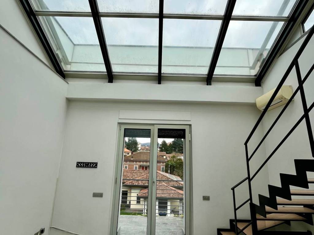 appartamento in affitto a Como in zona Prudenziana