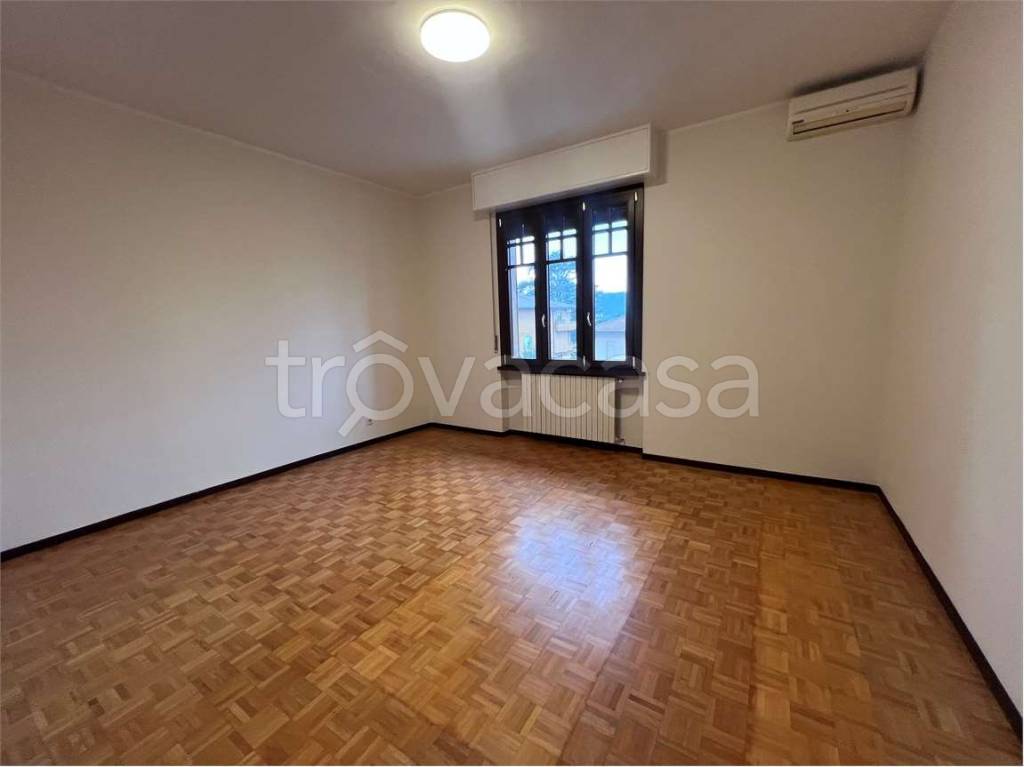 appartamento in affitto a Como in zona Valduce