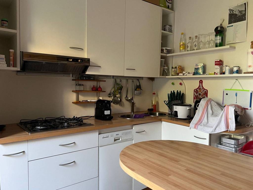 appartamento in affitto a Como in zona Lora