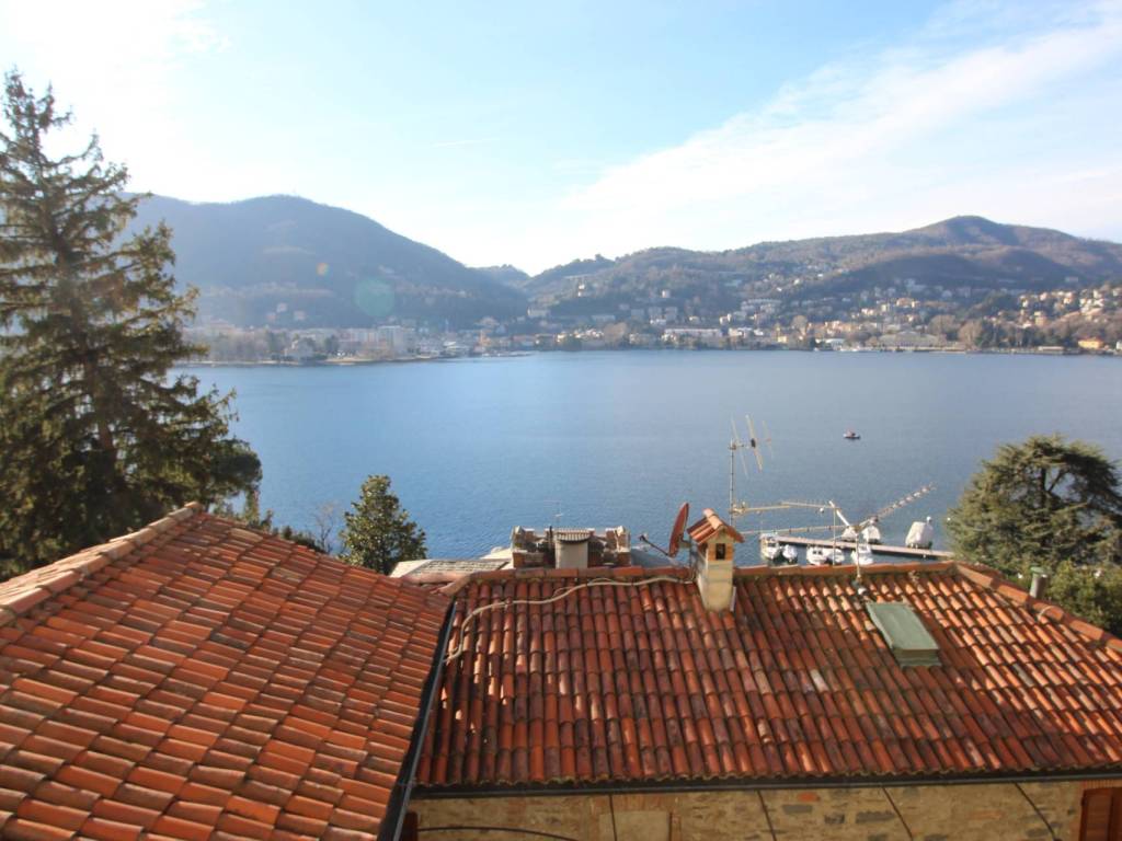 appartamento in affitto a Como in zona Prudenziana