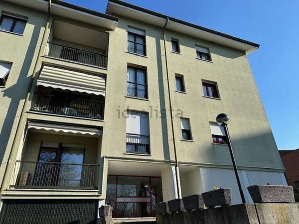 appartamento in affitto a Como in zona Tavernola