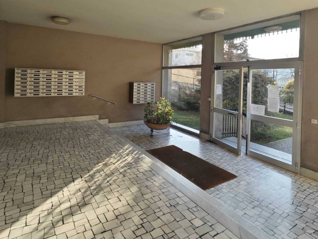 appartamento in affitto a Como in zona Sagnino