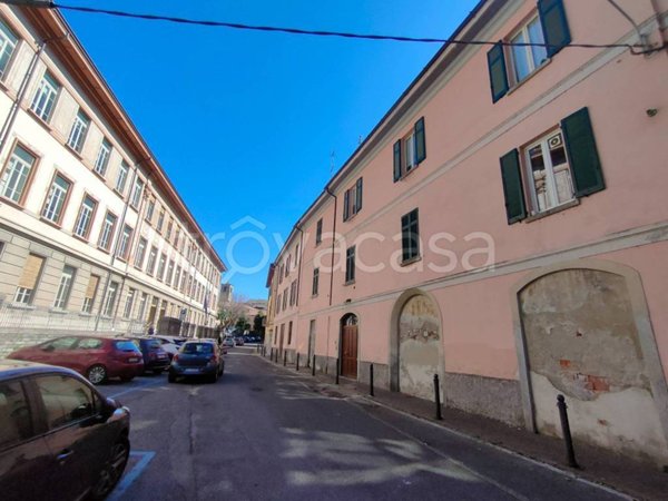 appartamento in affitto a Como in zona Valduce