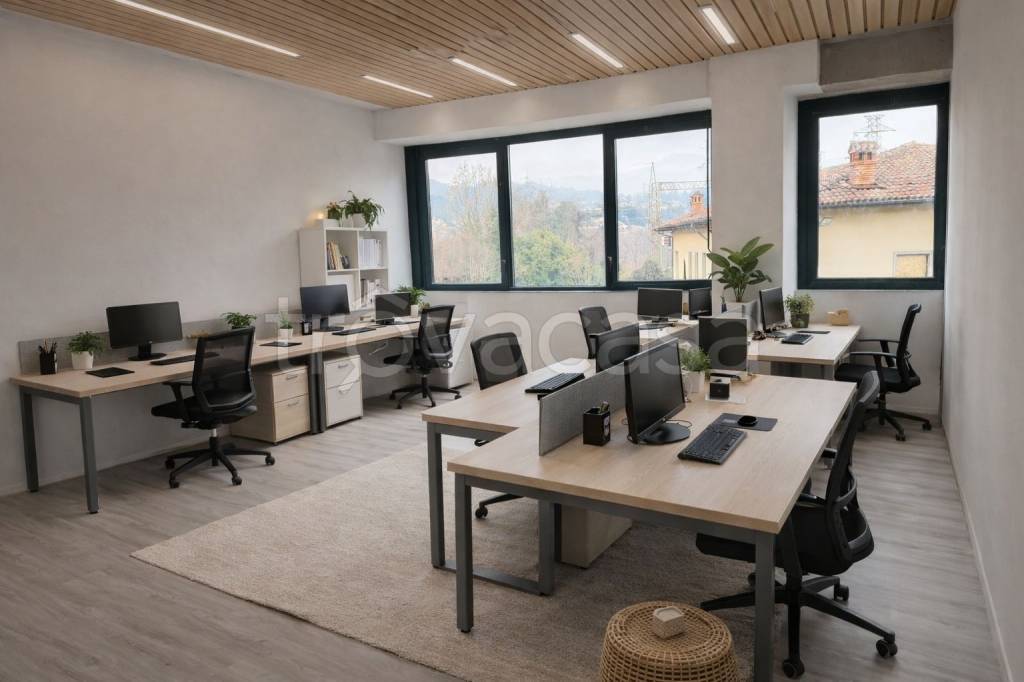 negozio in affitto a Como in zona Prestino