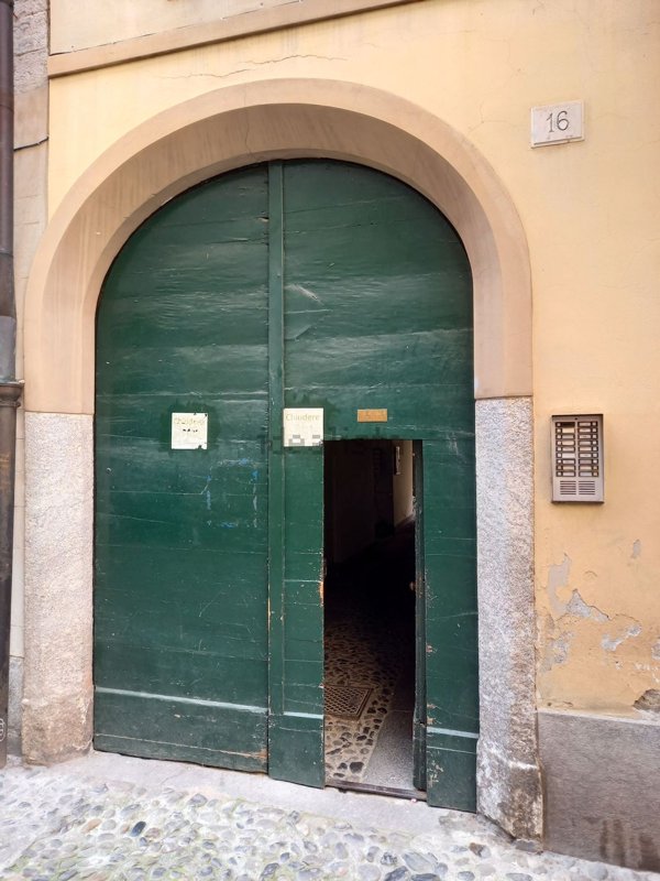 appartamento in affitto a Como in zona Como Centro