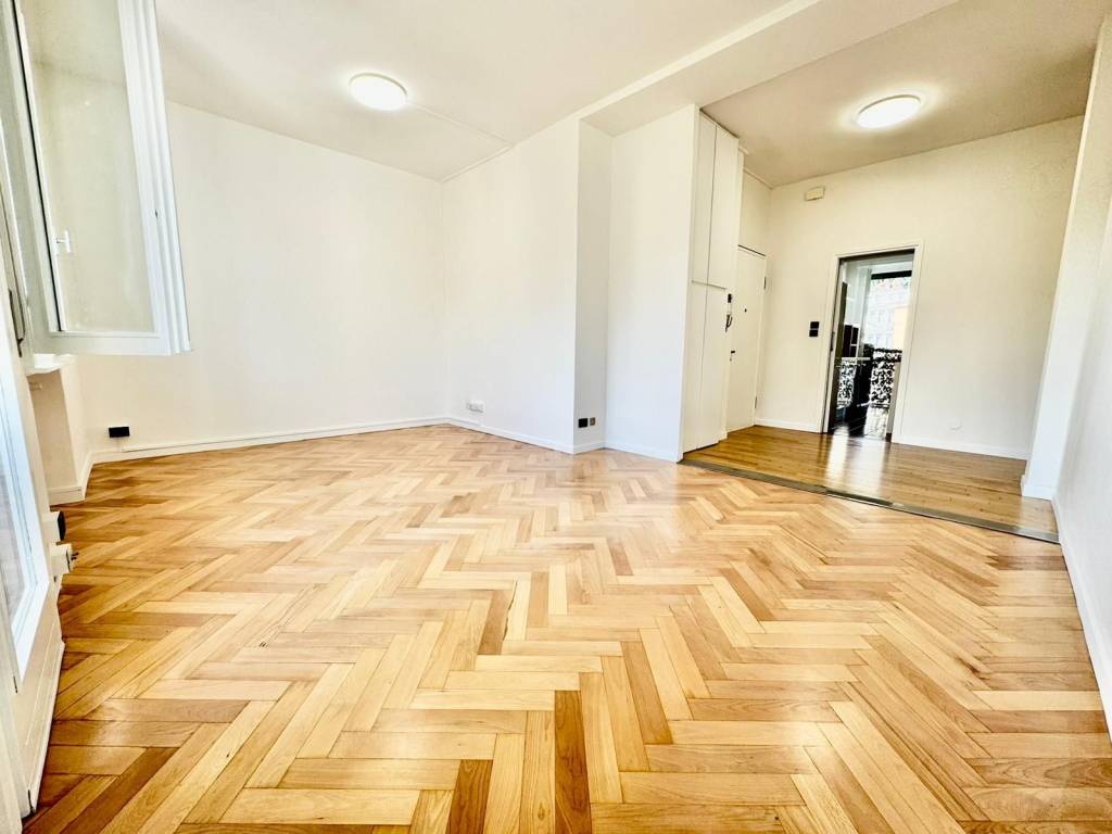 appartamento in affitto a Como in zona Piazza Volta