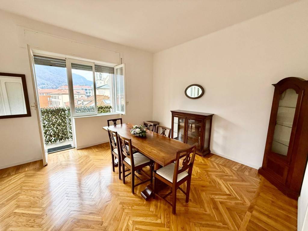 appartamento in affitto a Como in zona Borghi