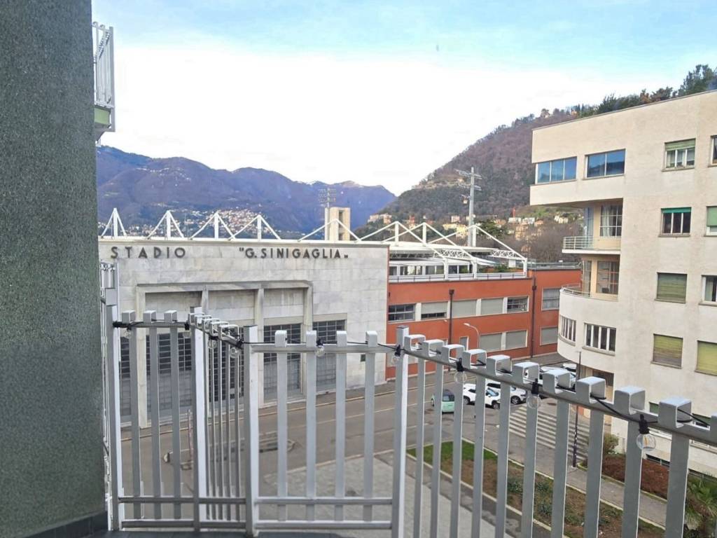 appartamento in affitto a Como in zona Como Centro