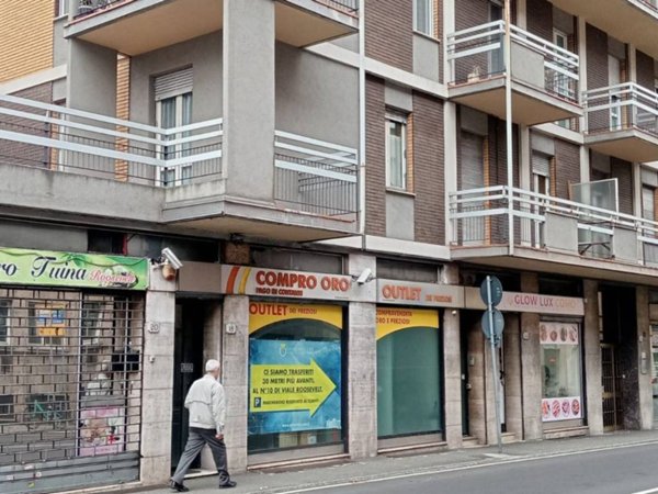 negozio in affitto a Como in zona Borghi