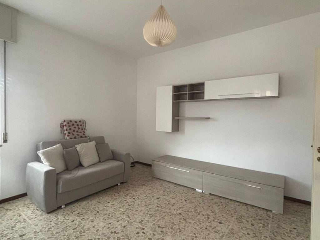 appartamento in affitto a Como in zona Sagnino