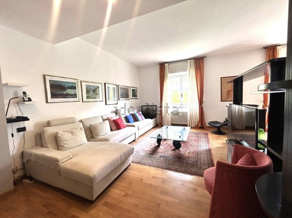 appartamento in affitto a Como in zona Borghi