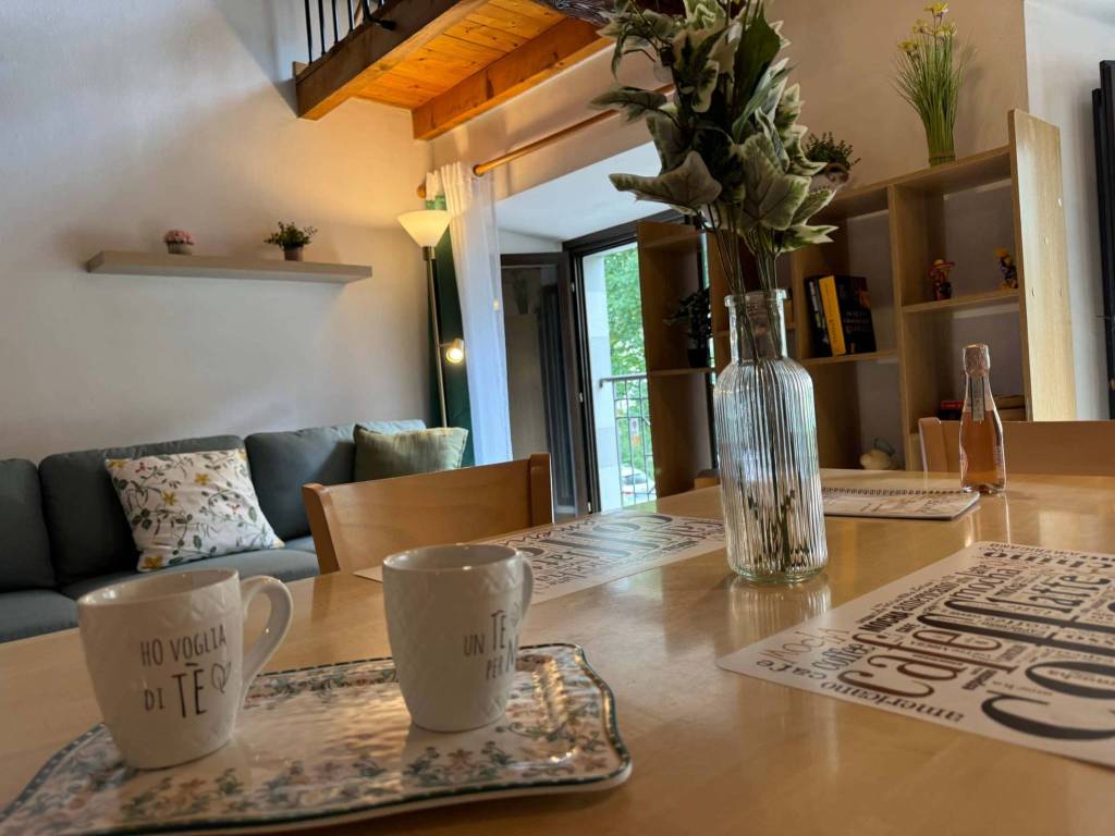 appartamento in affitto a Como in zona Lora